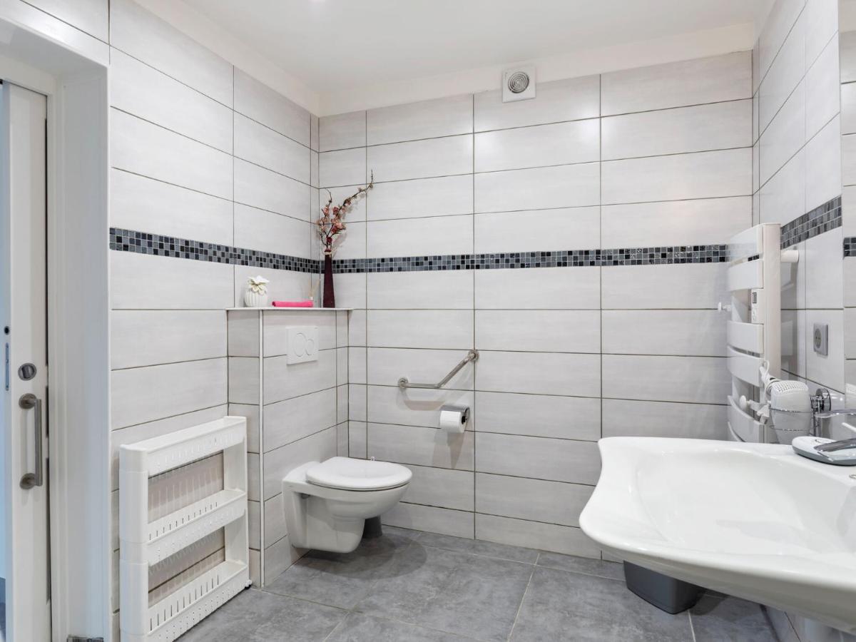 Comfortable Home In Drap With Swimming Pool 15 Km From Nice Exterior photo